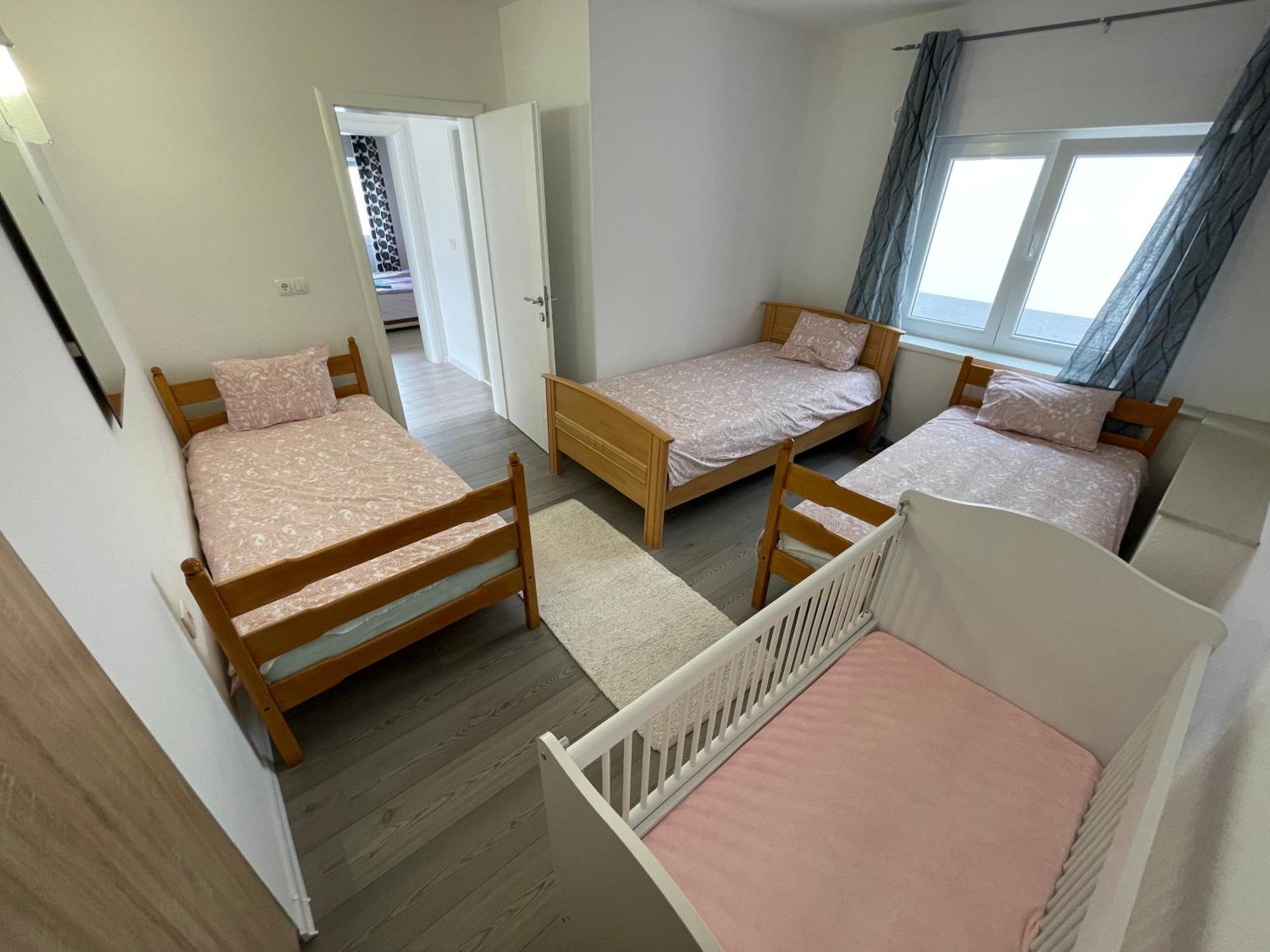 Sunny Apartment With Swimming Pool Stolac Buitenkant foto
