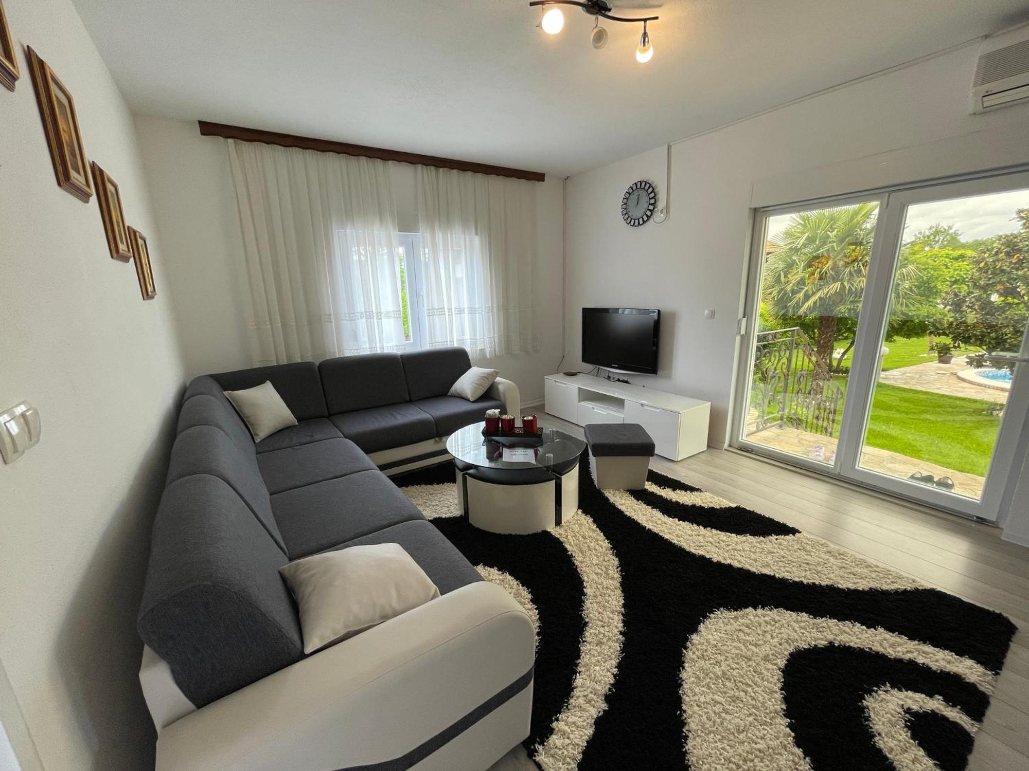 Sunny Apartment With Swimming Pool Stolac Buitenkant foto